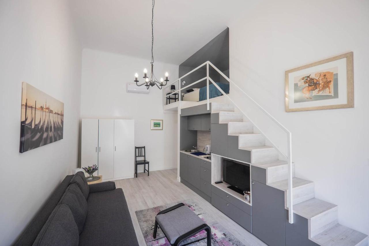 Gallery Duplex Studio Загреб Екстериор снимка
